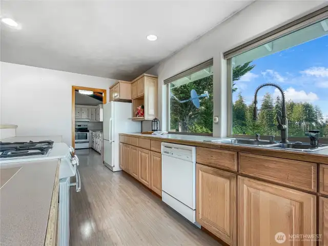 Big wide windows kitchen