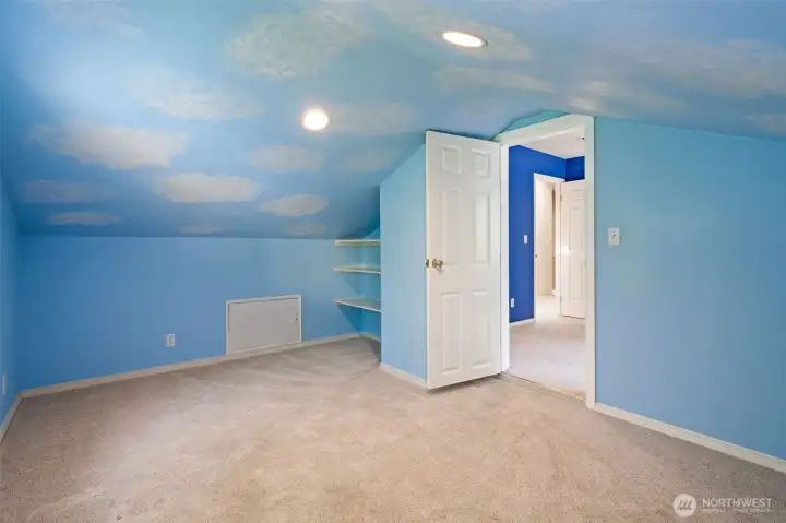 Bonus area off bedroom.