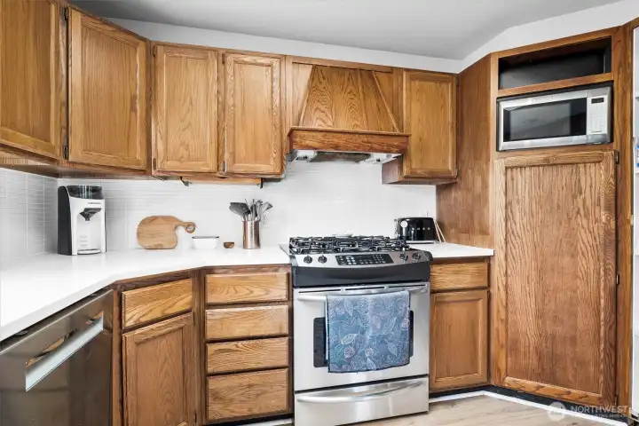Brand new appliances.