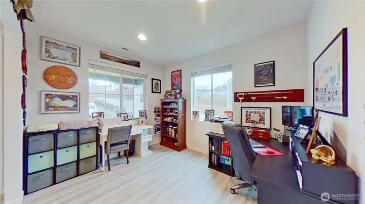 Main level flex room