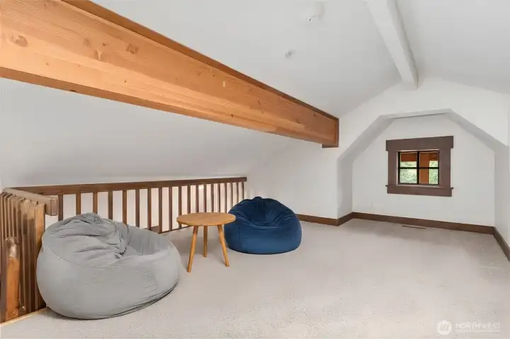 Versatile loft area that can function as additional bedroom space