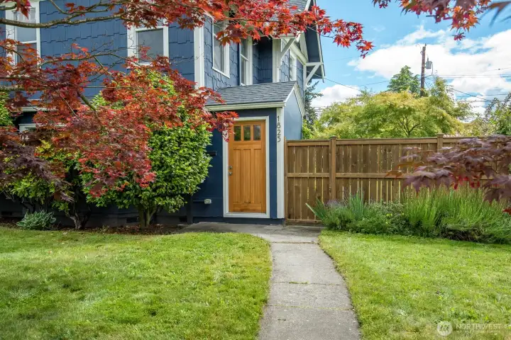 Beautiful pathway leads you to your front door from street parking. Beautiful pathway leads you to your front door from street parking.
