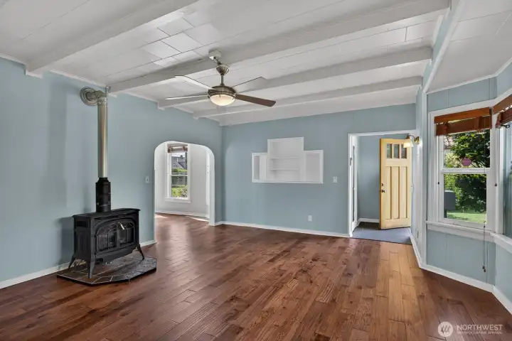 Open space for all your entertaining. Open space for all your entertaining.
