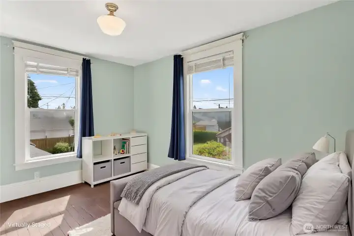 Bedroom #2 on 2nd floor - virtually staged. Bedroom #2 on 2nd floor - virtually staged.