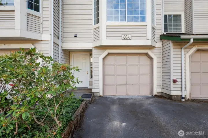 One car garage