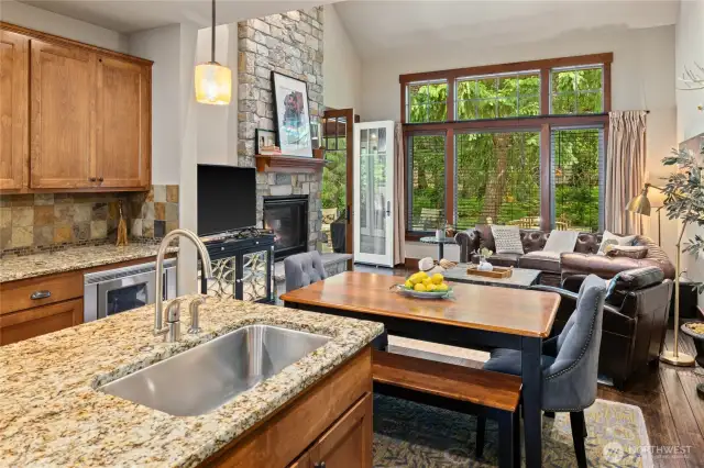 Such a great flow for entertaining.