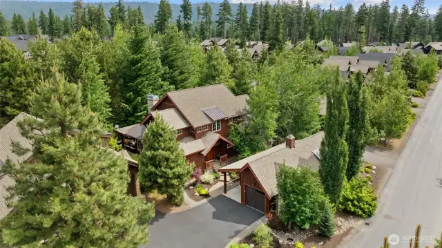 This is an ideal property for personal enjoyment or a premium vacation rental.