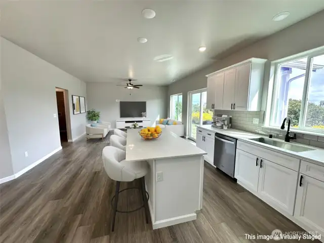 Beautiful Kitchen with large Island and granite countertops