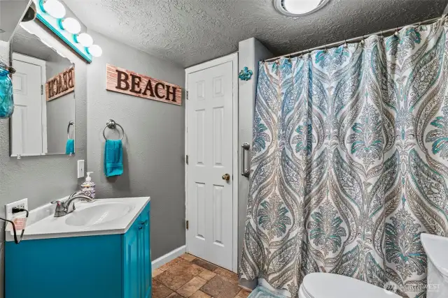 Full bathroom