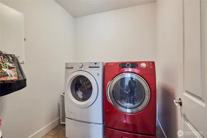 On the lower level you'll find a laundry room, storage closet and a 2 car garage with an adjacent unfinished basement area will high ceilings and tons of storage space.