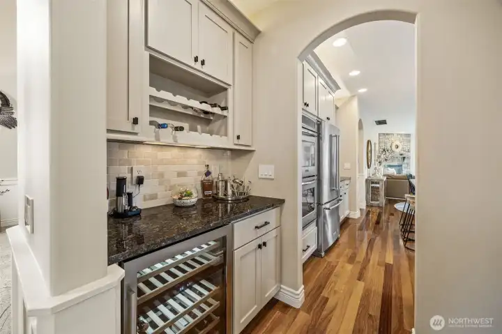 Updated Butler's Pantry