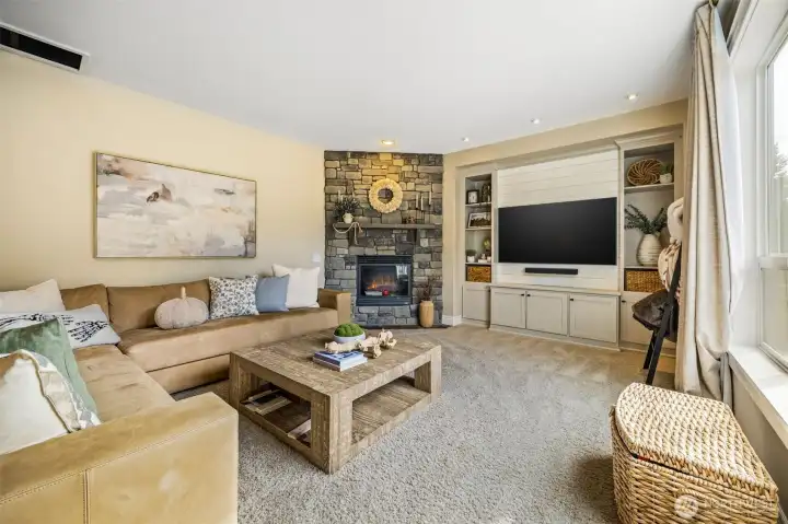 Great Room opens to Kitchen and breakfast area