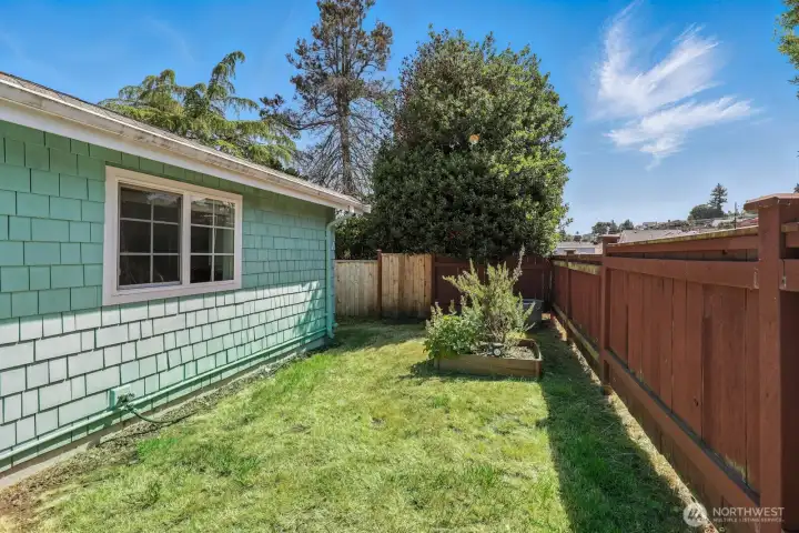 Backyard has been fully fenced