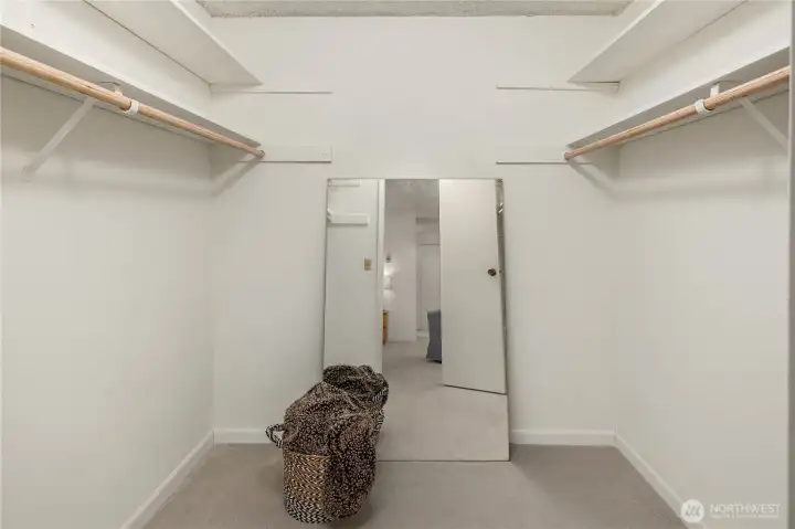 2nd closet in primary