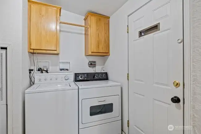 Full size washer & dryer