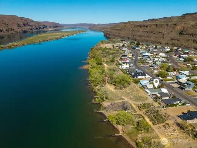Sunland Estates looking north