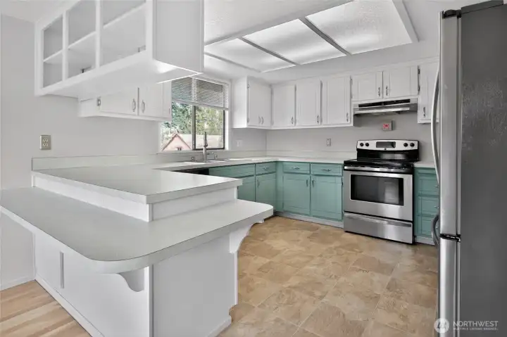 Spacious Open Kitchen