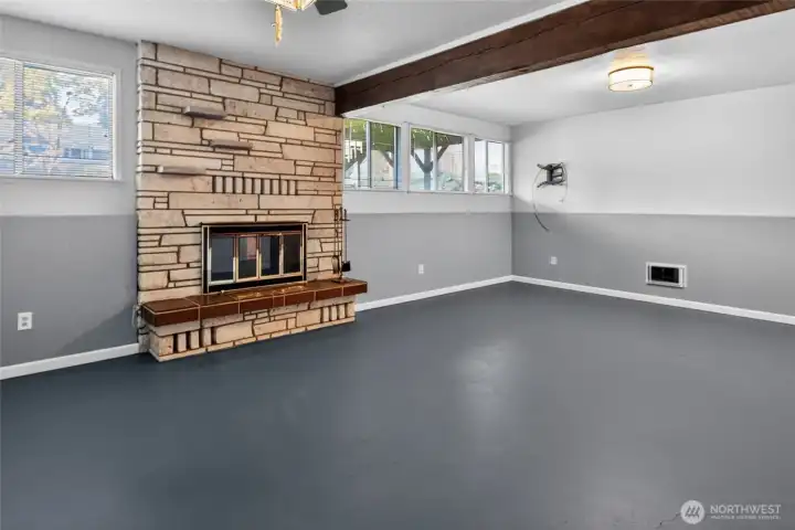 Huge Living Room with Fireplace
