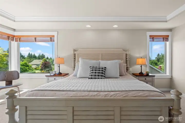 primary bedroom with mountain views