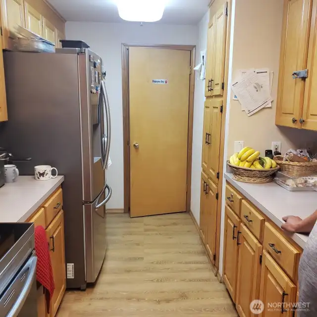 Kitchen access to Caregiver Rm