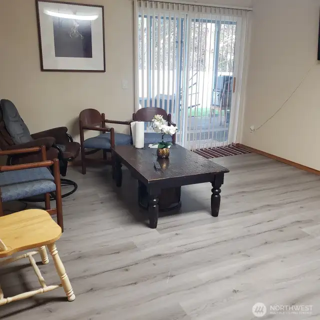 Basement Study Rm. 14'x13'