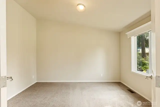Nice big den or office.