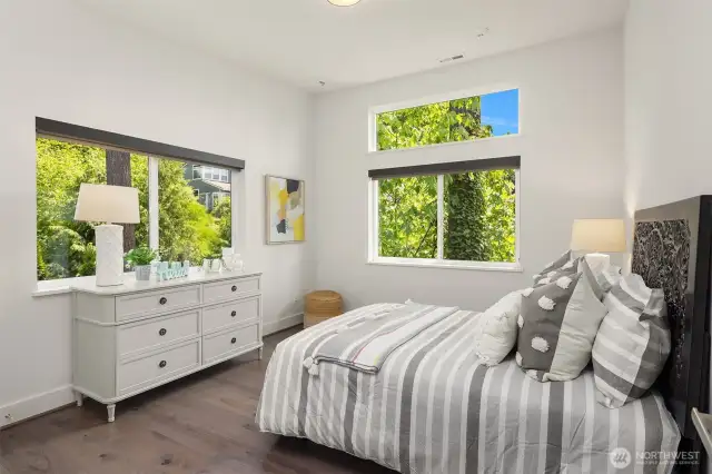 4th bedroom.