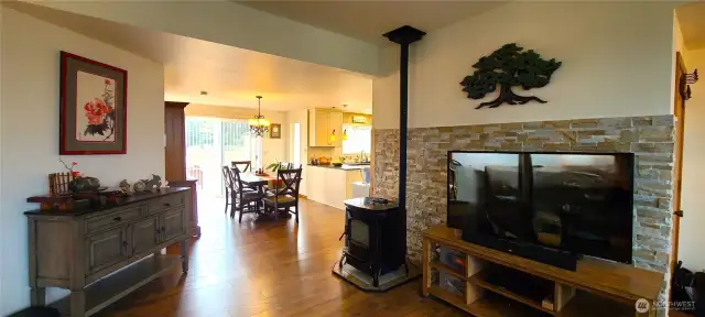 Living / Dining