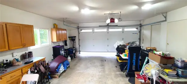 Garage / Storage Interior