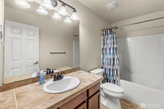 2nd level full bathroom