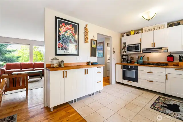 this kitchen has a perfect coffee station just for you!