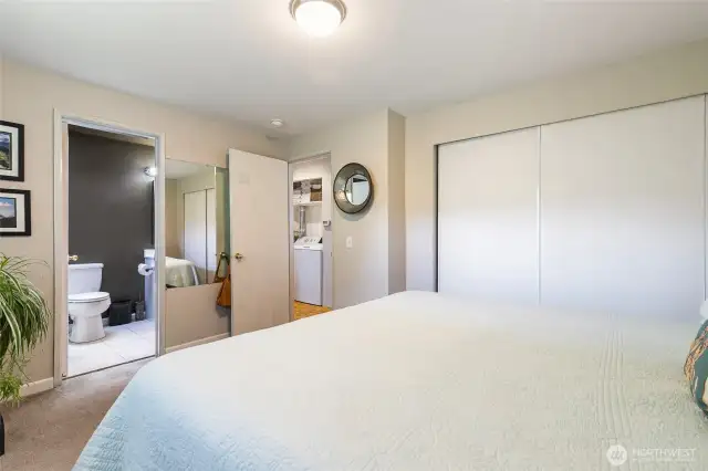 upstairs bathroom off of primary bedroom