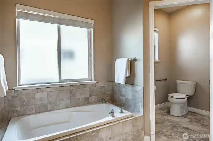 Primary Bathroom - soaker tub