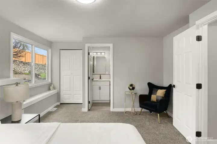 downstairs second master bdrm