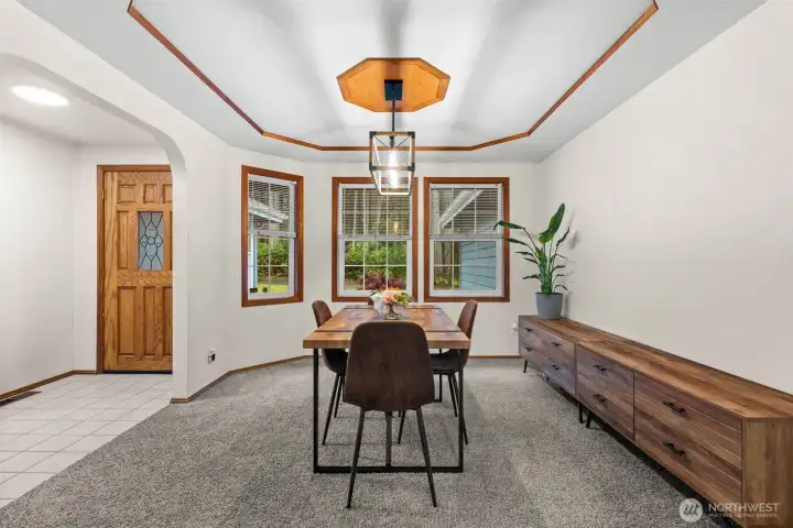 Enjoy intimate meals in this warm and inviting space. The single-level layout ensures that the kitchen and dining area flow together seamlessly for a comfortable living experience