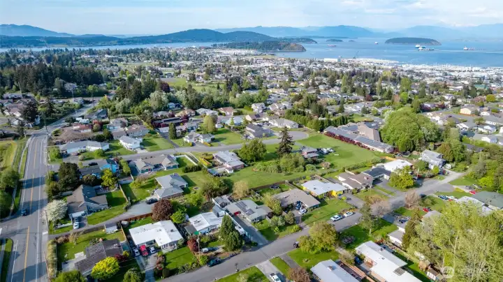 Close to town, schools, and all things Anacortes.