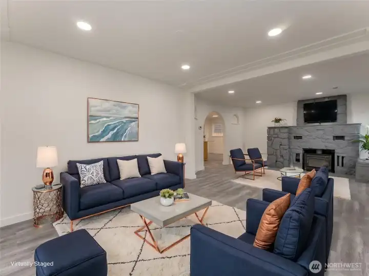 living room/virtual staging