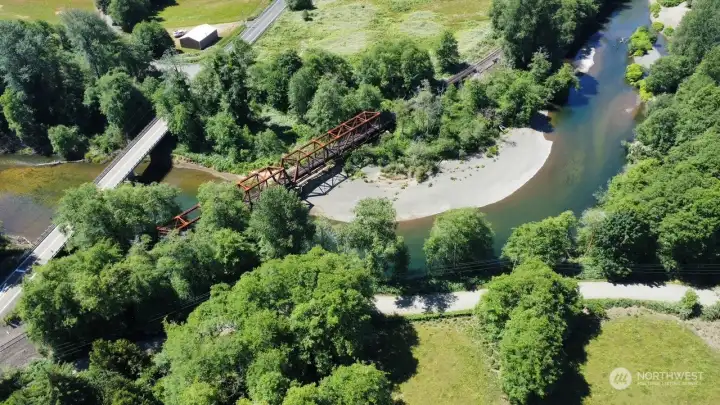 Close to Twin Bridges County park and near Wynoochee river