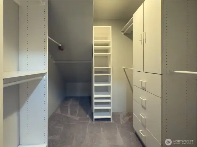 Primary walk in closet