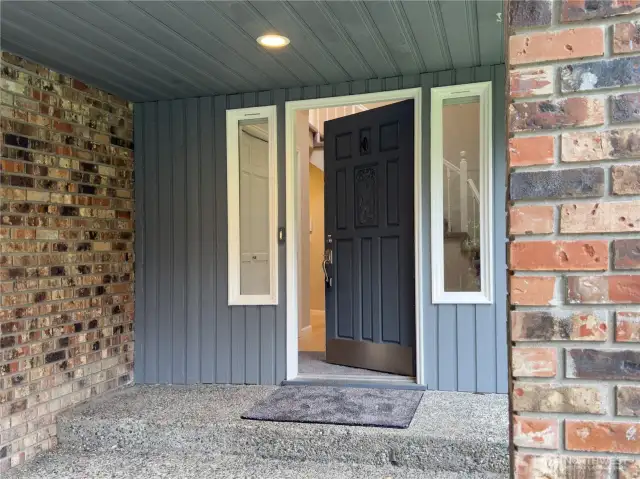 Oversized covered entry