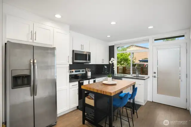 Lots of cabinet space and great light.