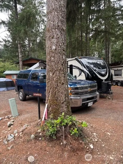 26 HEMLOCK 1974 SQ FT VACANT LOT WITH ALL UTILITIES