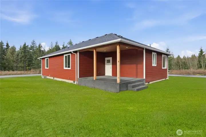 Look at that covered patio!