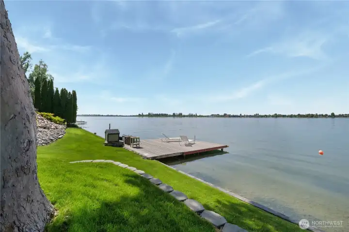 Private dock setup for easy lake access