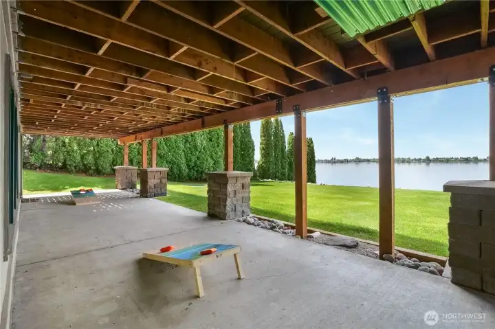 Wide-open views showcasing the best of Moses Lake living