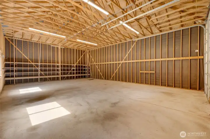 Ample space allows work and play without compromise. A rare feature that adds both function and freedom.