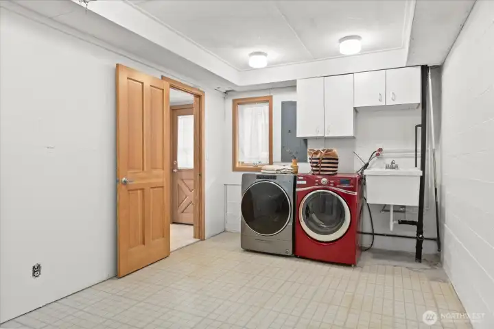 Extra large laundry room with tons of storage