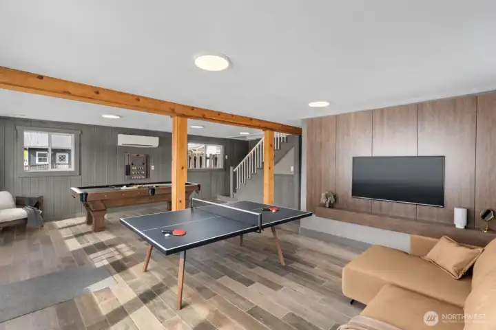 Virtually staged main level area