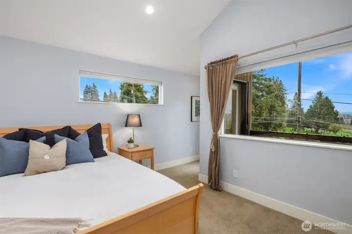 French door leads out to upper deck.