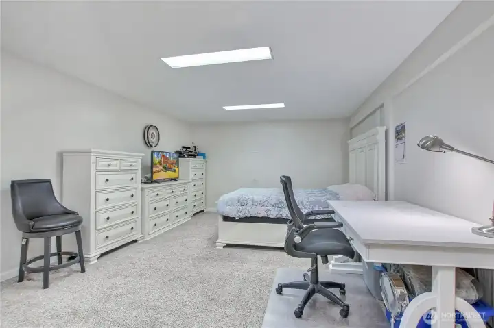 Bonus room